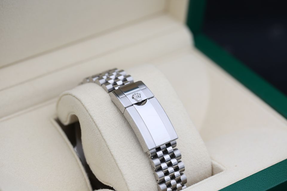 Rolex GMT Master II Sprite Image 3